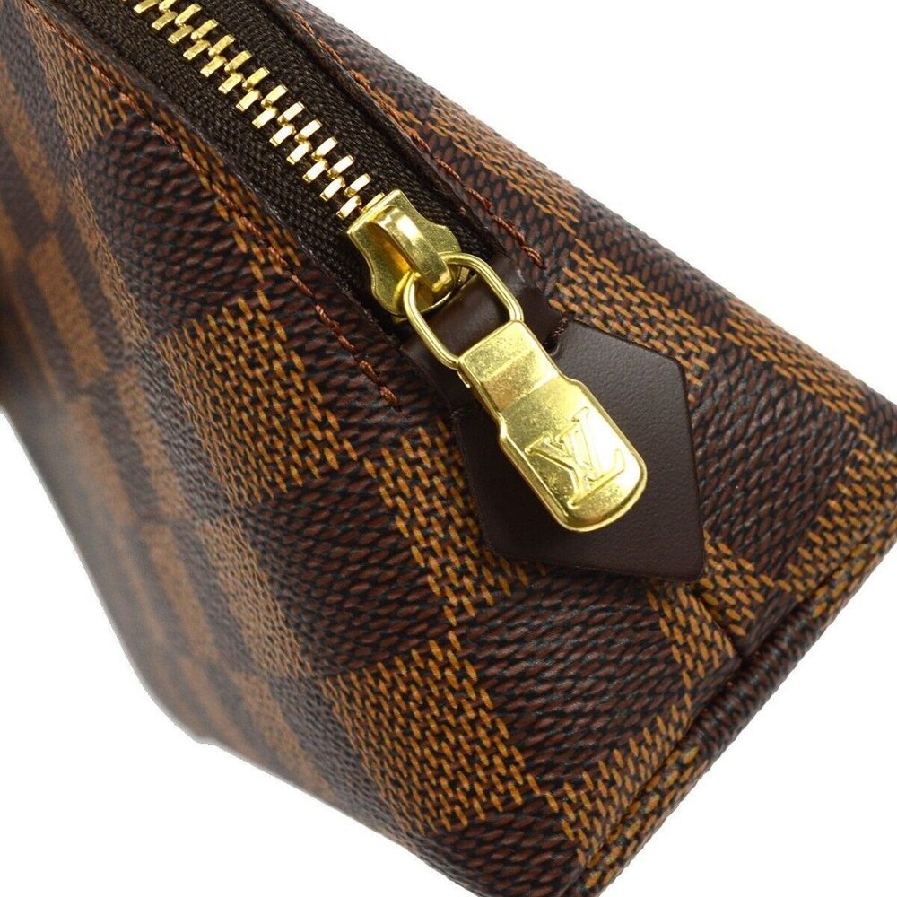Authenticity Guaranteed LOUIS VUITTON COSMETIC BAG - Picture 7 of 8